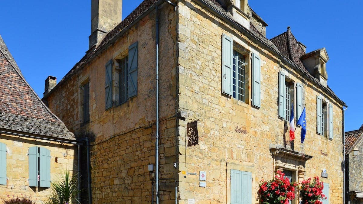 Des stratégies inédites pour optimiser la qualité de l’air dans une maison historique