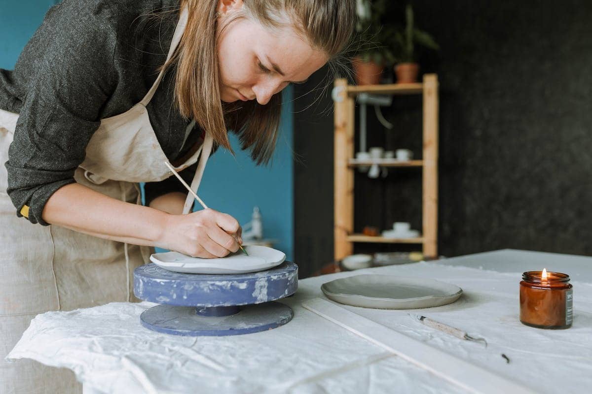 Revitalisation de l’artisanat local : le renouveau immobilier face à la production de masse