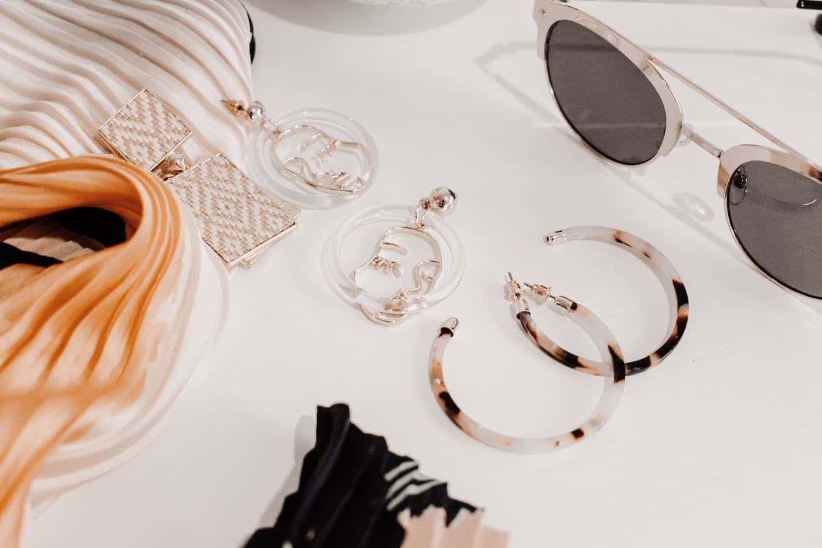 Coordination et sélection optimale des accessoires de mode pour un look irréprochable